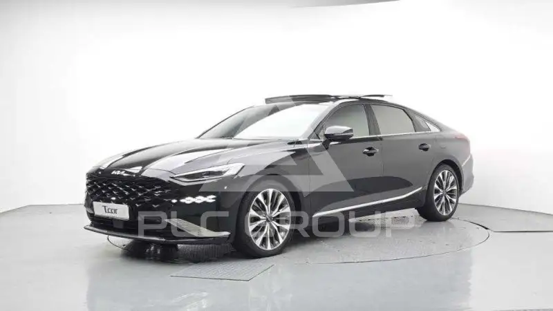 2022 KIA K8