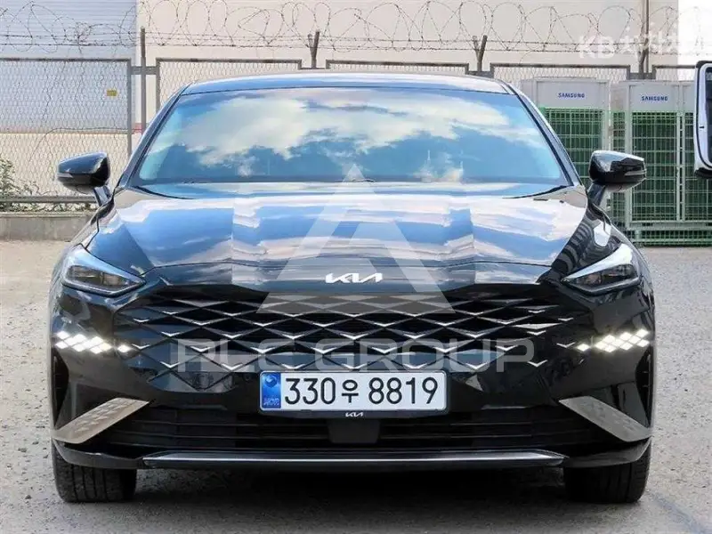2022 KIA K8