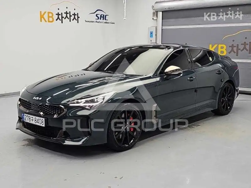 2022 KIA Stinger