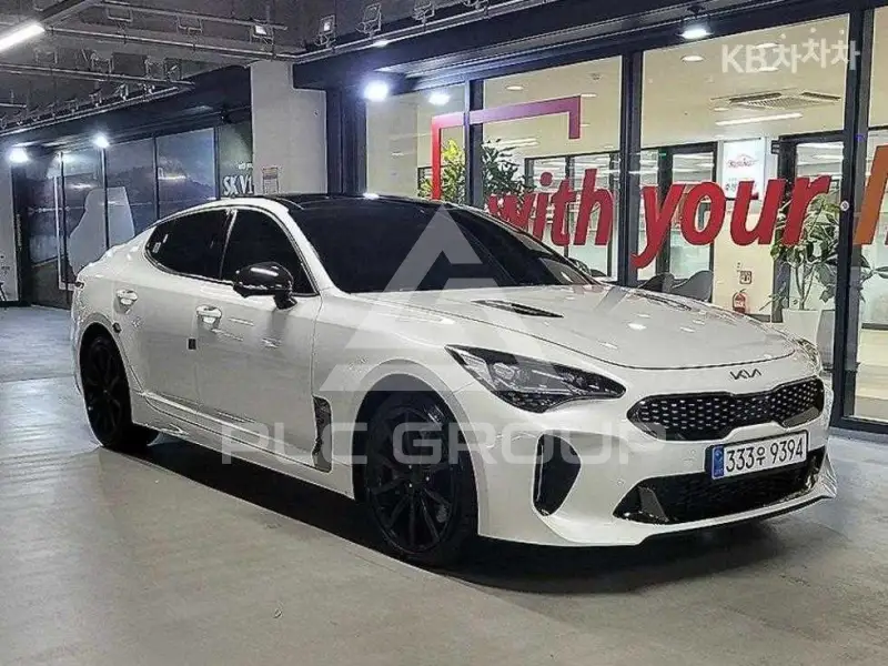 2022 KIA Stinger
