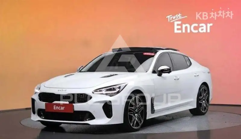 2022 KIA Stinger