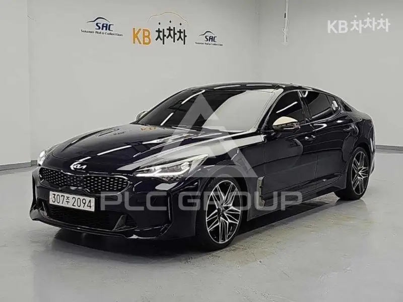 2022 KIA Stinger