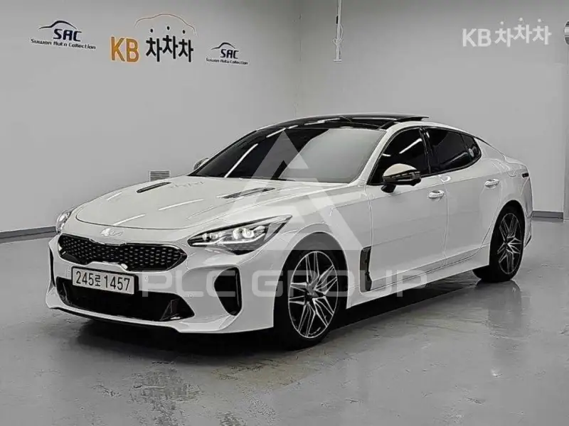 2022 KIA Stinger
