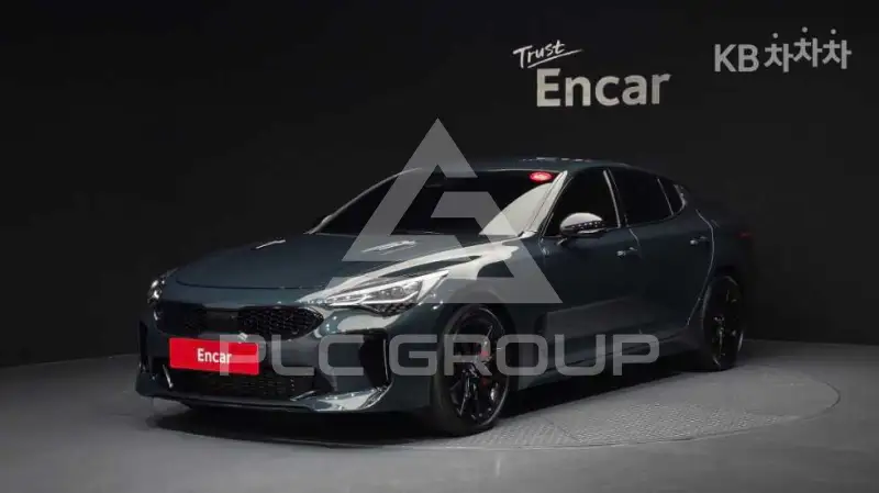 2022 KIA Stinger