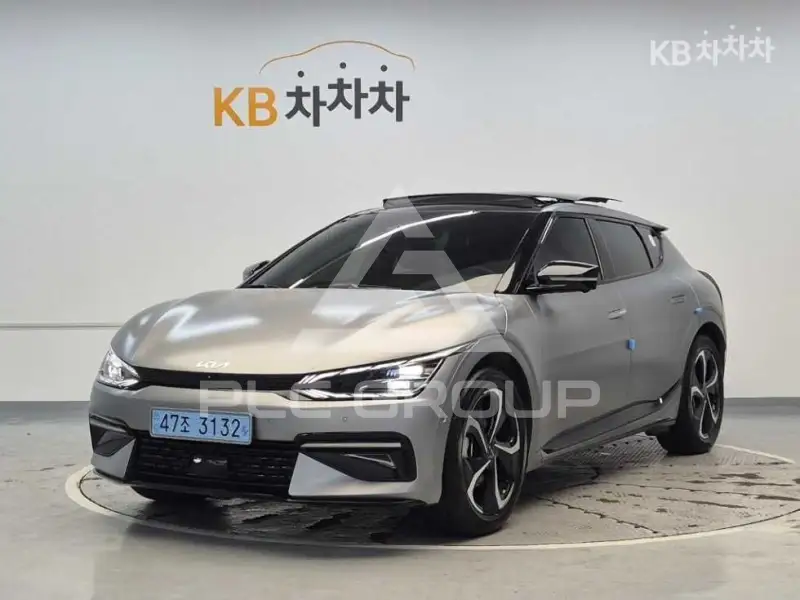 2022 KIA EV