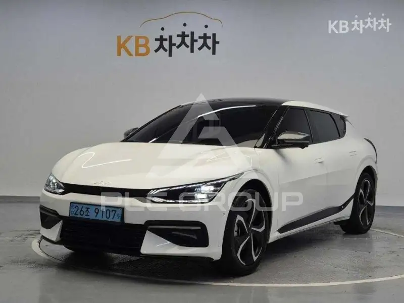 2022 KIA EV