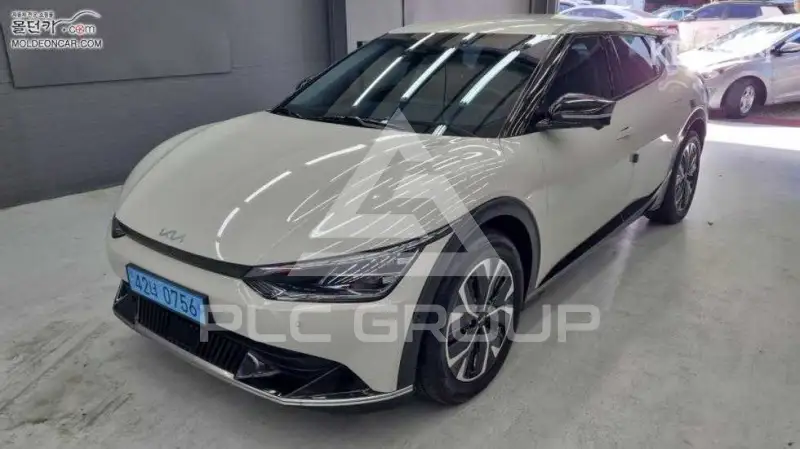 2022 KIA EV