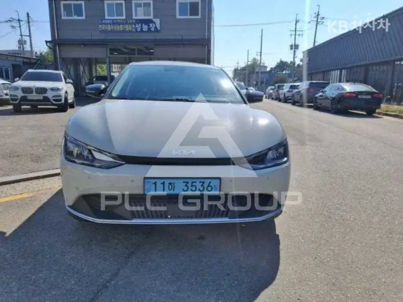 2022 KIA EV