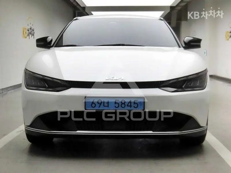 2022 KIA EV