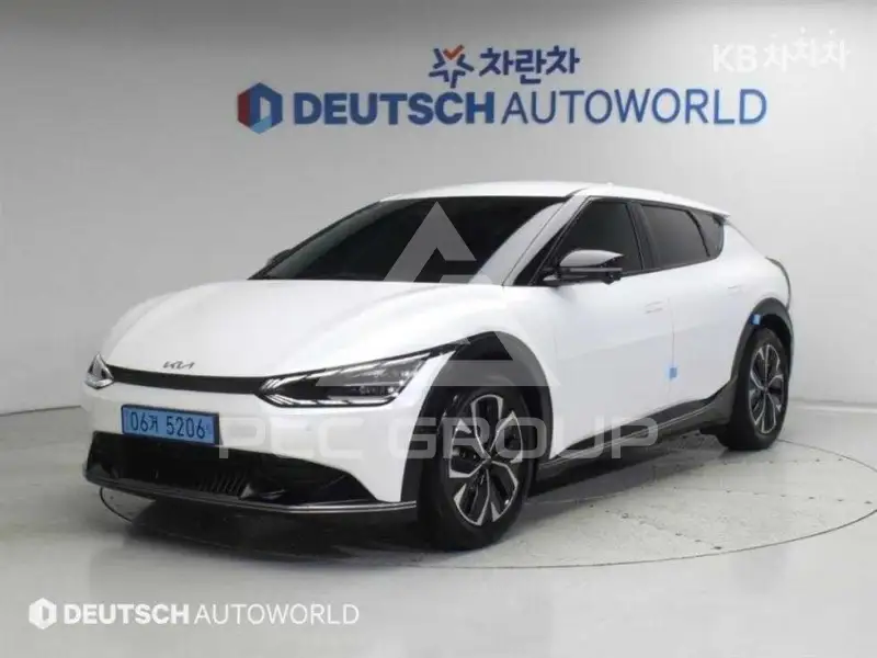 2022 KIA EV