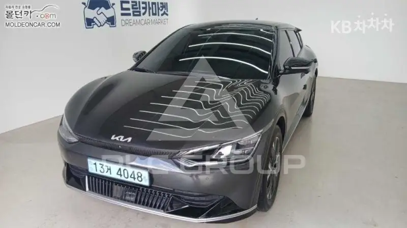 2022 KIA EV