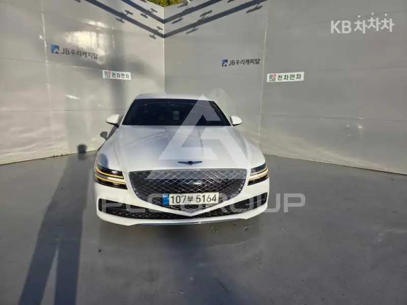 2022 Genesis G80