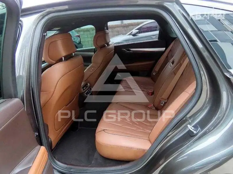 2022 Genesis G80