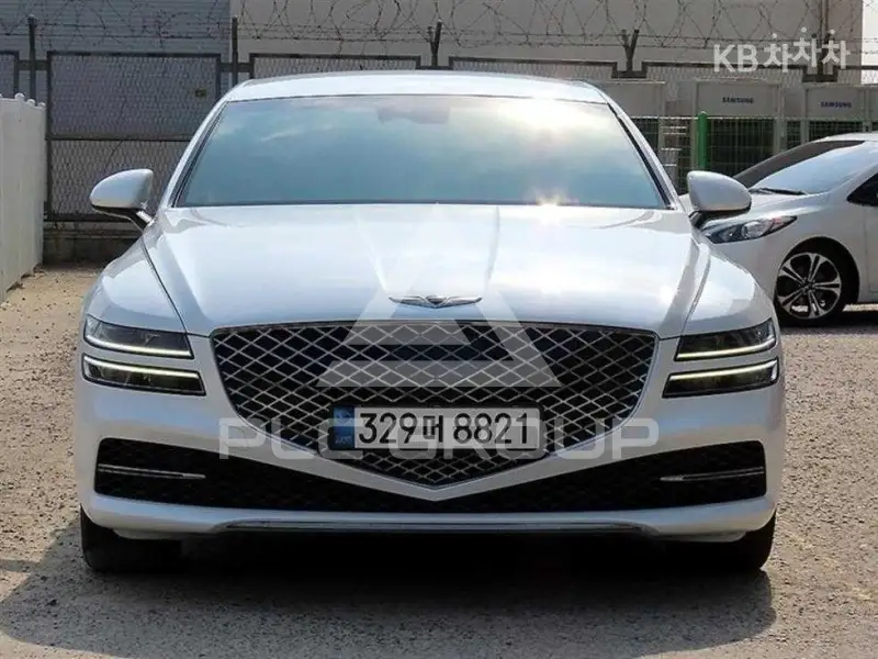 2022 Genesis G80