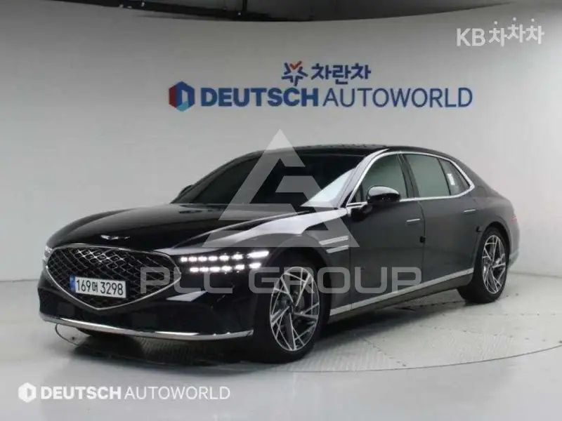 2022 Genesis G90