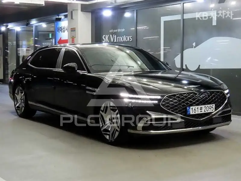 2022 Genesis G90
