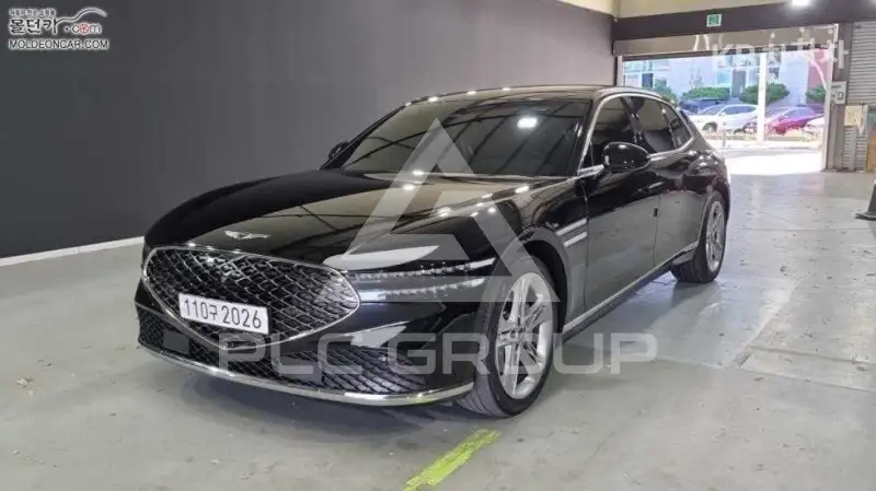 2022 Genesis G90