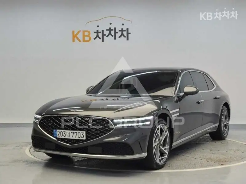 2022 Genesis G90
