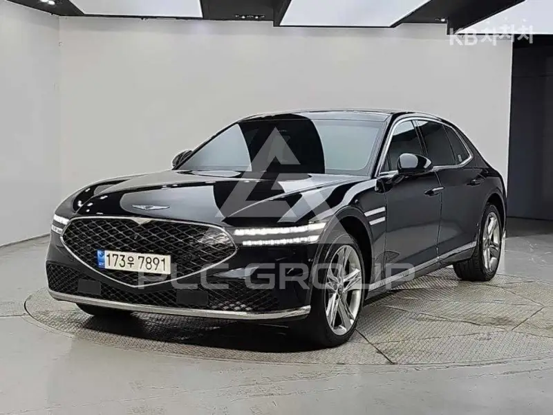 2022 Genesis G90