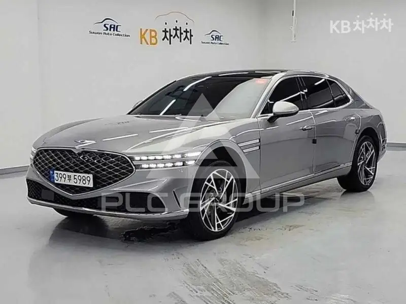 2022 Genesis G90