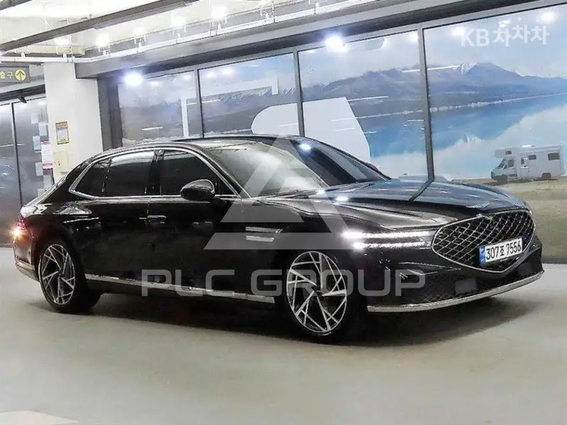 2022 Genesis G90