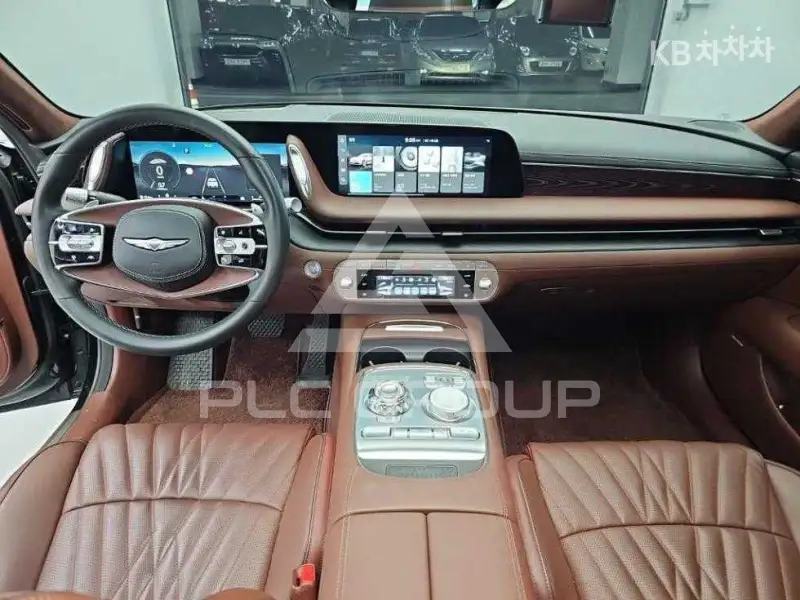 2022 Genesis G90