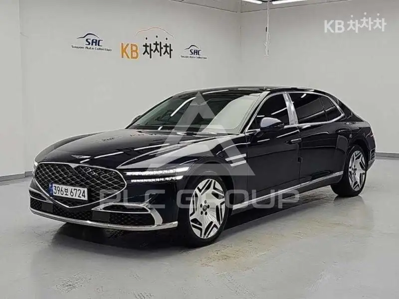 2022 Genesis G90