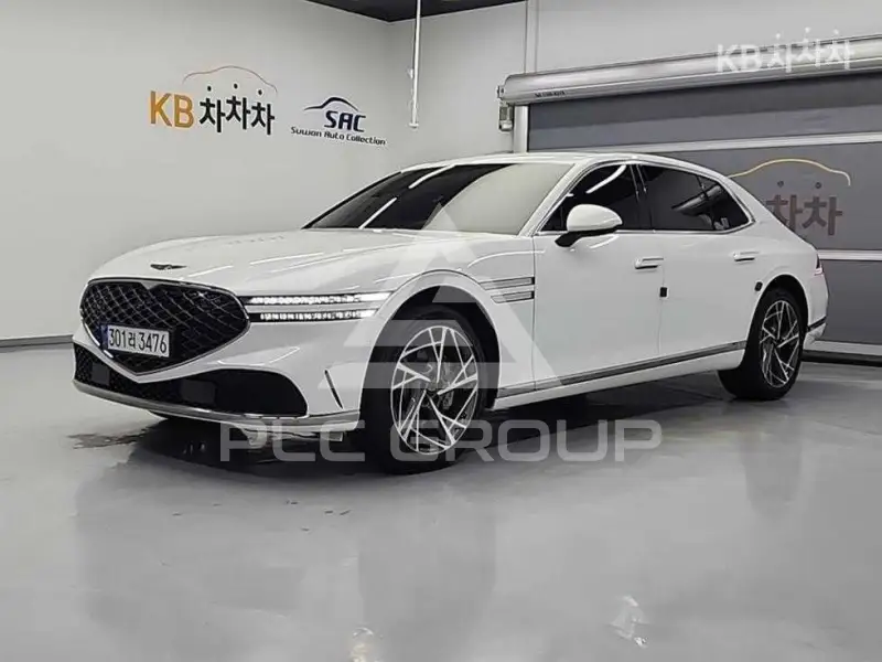2022 Genesis G90