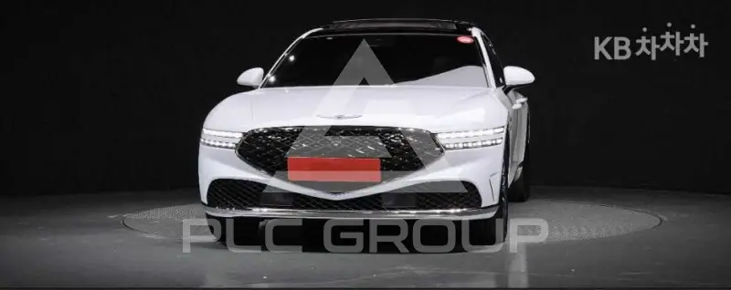 2022 Genesis G90