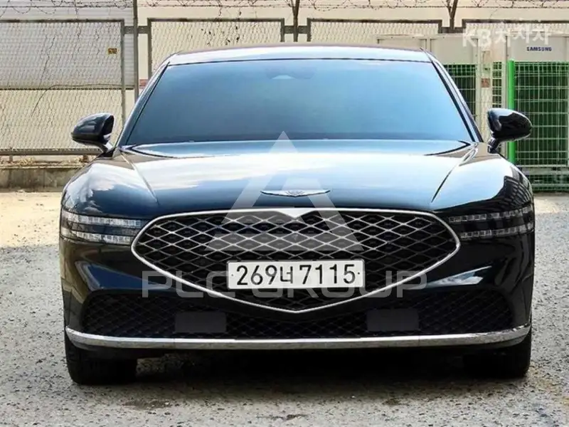 2022 Genesis G90