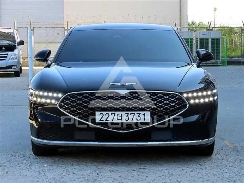 2022 Genesis G90