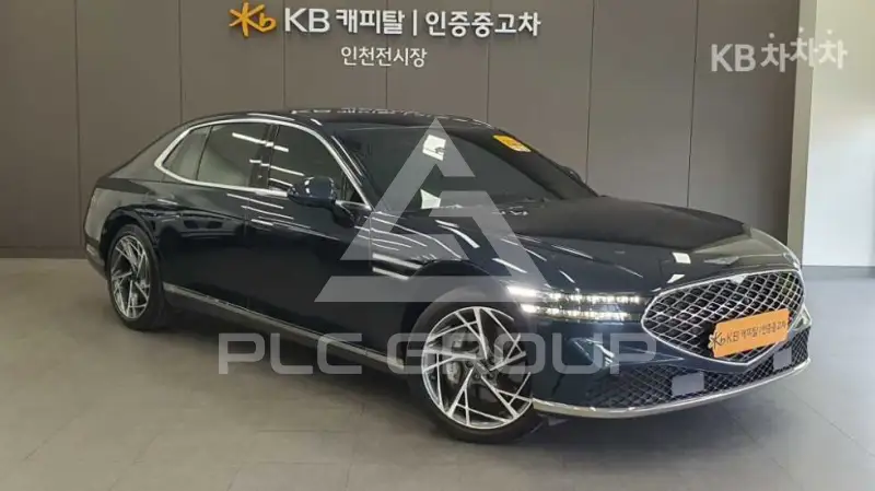 2022 Genesis G90