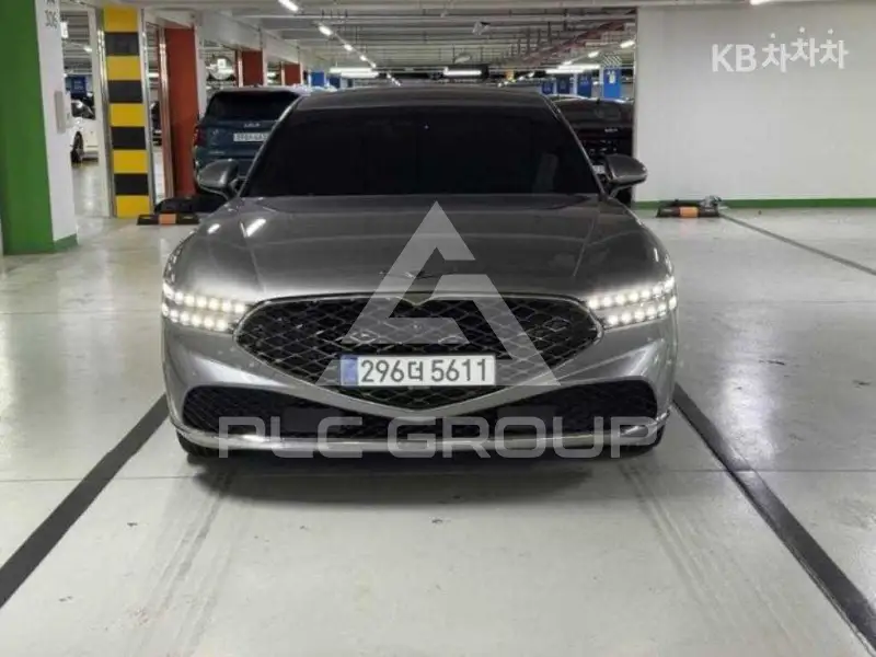 2022 Genesis G90