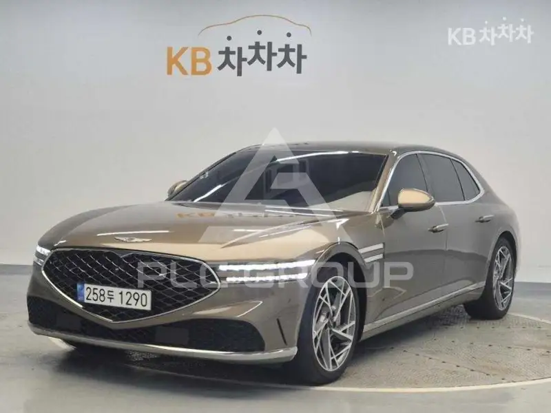 2022 Genesis G90