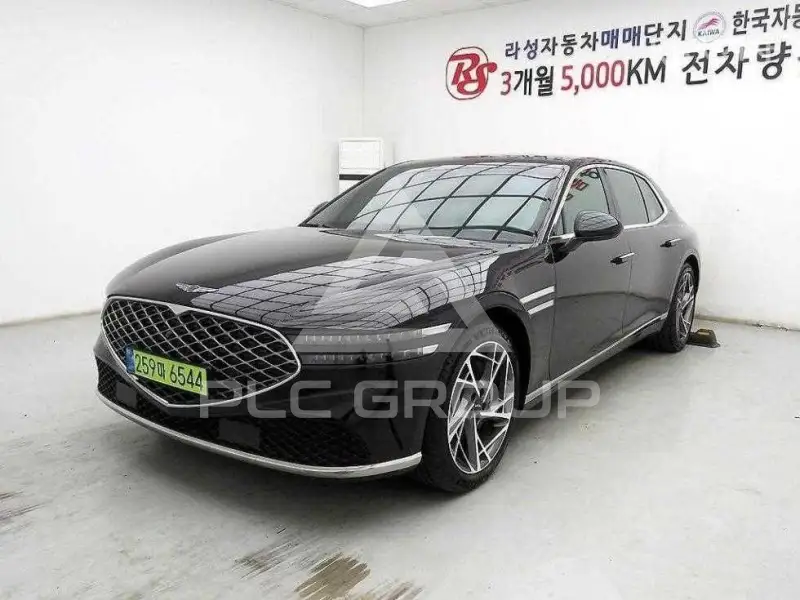 2022 Genesis G90