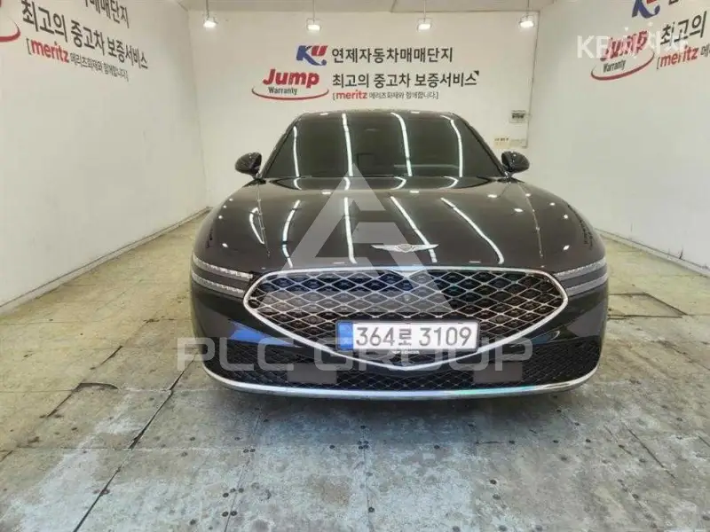 2022 Genesis G90
