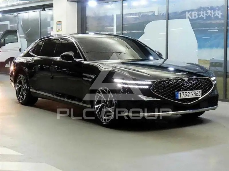 2022 Genesis G90