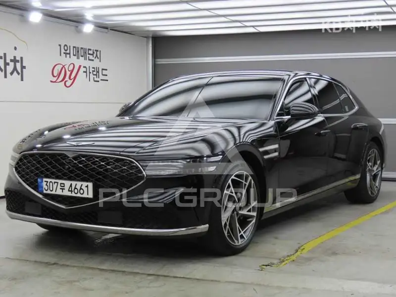 2022 Genesis G90