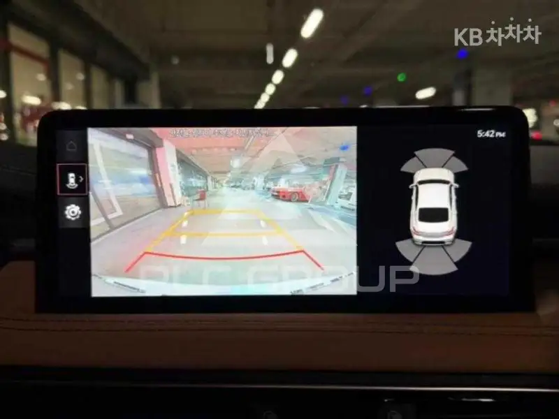 2022 Genesis G70