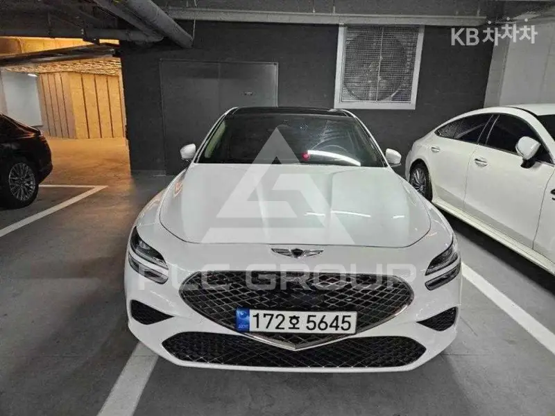 2022 Genesis G70