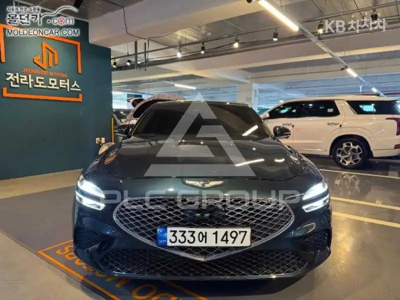 2022 Genesis G70