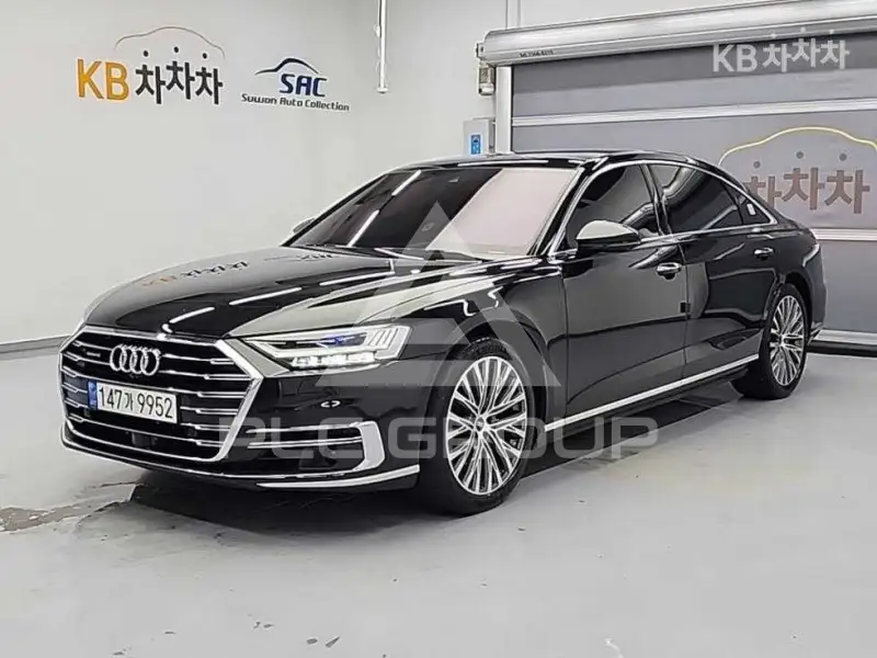 2022 Audi A8
