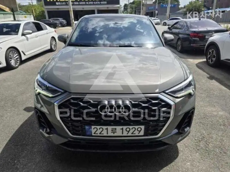 2022 Audi Q3