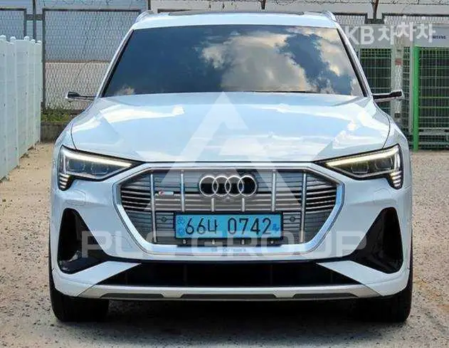 2022 Audi E-TRON