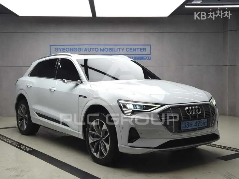 2022 Audi E-TRON