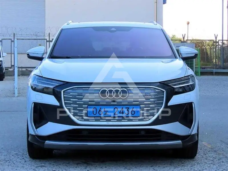 2022 Audi Q4