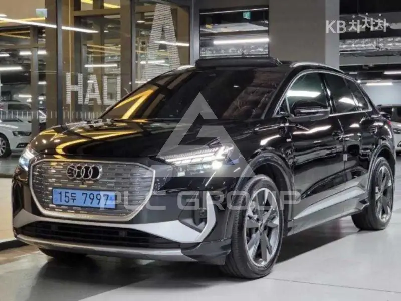 2022 Audi Q4
