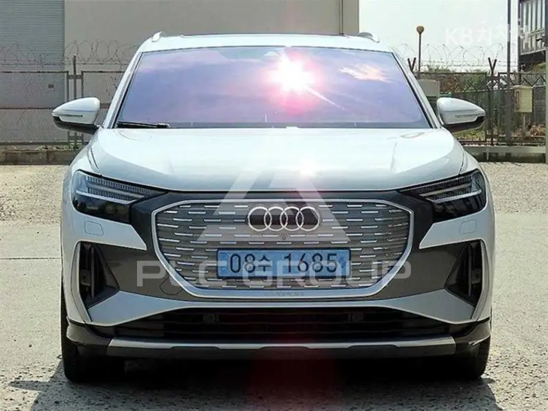 2022 Audi Q4