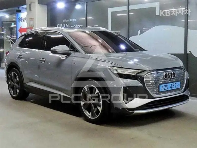 2022 Audi Q4