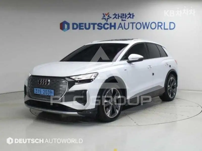2022 Audi Q4
